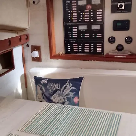 Botel Corralejo Boat Experience La Oliva